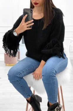 Maglione Con Maniche A Palloncino E Frange Nero -Negozio al dettaglio Alexoo 9 5 34 1f279e56 bffd 470a b30f c78e6bb52a26