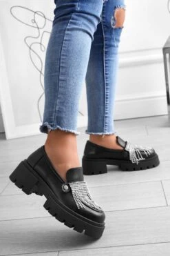 Mocassini Platform Neri Alexoo Con Accessori Intercambiabili -Negozio al dettaglio Alexoo 9 b12fe59c f049 440a 8631 a7b34795a8fe