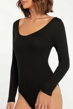 Maglia Body Nera Maniche Lunghe A Costine -Negozio al dettaglio Alexoo 9 d5843c2f 7ada 4338 b4c3 608fca04891d