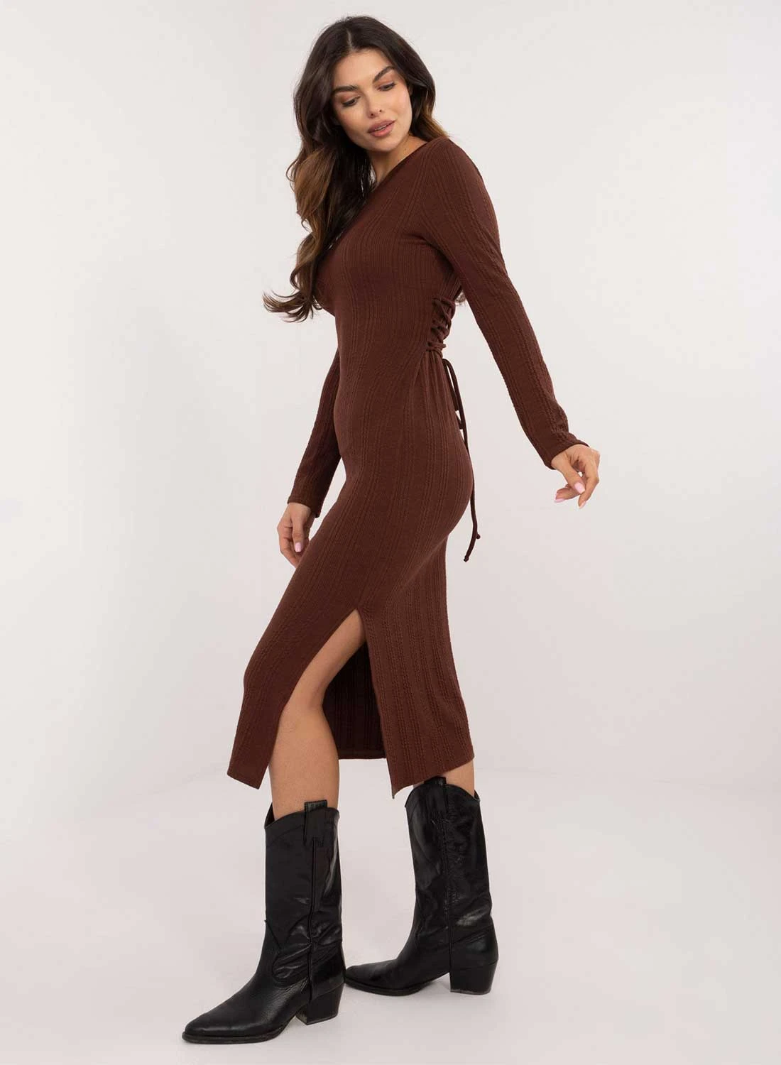 Abito Longuette Marrone A Costine Con Spacco Laterale 1 Abito Longuette Marrone A Costine Con Spacco Laterale