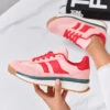 BIELLA - Sneakers Rosa In Tessuto Con Dettagli Rossi E Suola In Gomma