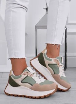 CARLA - Sneakers Verdi Con Borchie E Inserti Oro