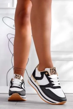 Sneakers Bianche E Nere Con Inserti Maculati