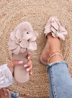 MELODY - Sandali A Ciabatta Fango Con Fiore Applicato