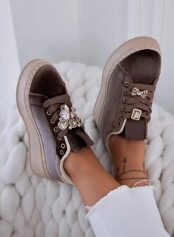 MILA - Sneakers Fango In Velluto Con Applicazione Gioiello