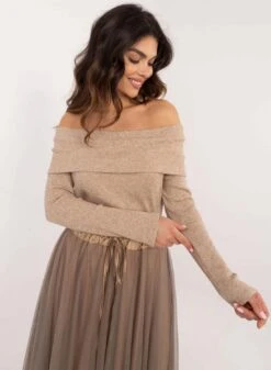 Maglia Beige Con Scollo A Barca