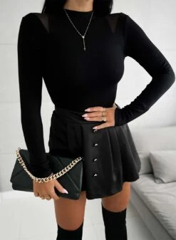 Maglia Nera Con Inserti In Velo