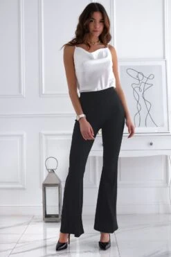 Pantalone A Zampa Nero Elastico A Costine