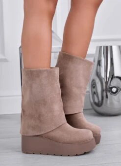 TIBERIA - Stivaletti Fango Scamosciati Con Risvolto E Zeppa