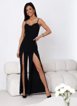 Tuta Elegante Nera Con Spacchi Sulle Gambe